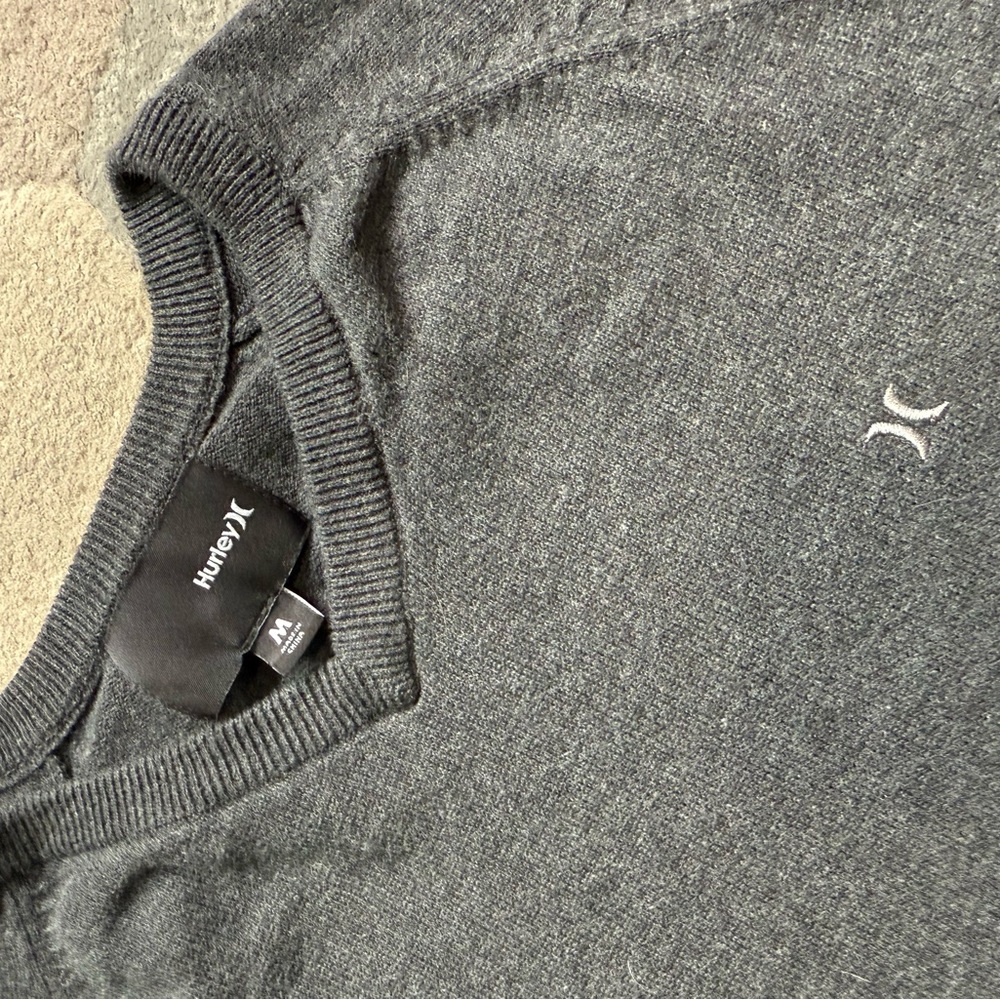 Hurley Men's Charcoal Crewneck Sweater